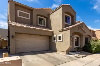 Photo #1: 6860583 Listing