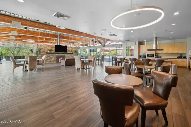 MLS: 6860865 Condo For Sale