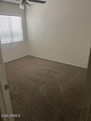 Photo #6: 6860957 Listing 