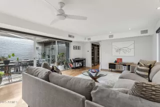 Photo #3: 6861286 Listing 