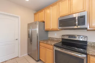 Photo #6: 6861367 Listing 