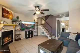 Photo #1: 6861533 Listing