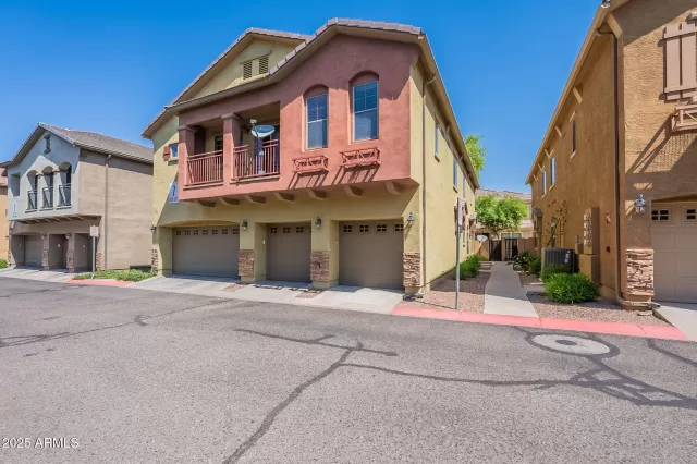 MLS: 6861764 Condo For Sale