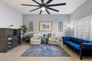 Photo #2: 6861960 Listing 