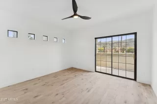 Photo #2: 6862002 Listing