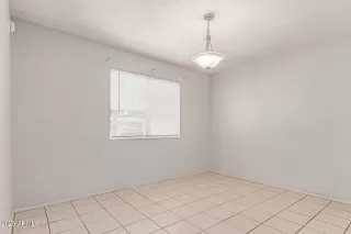 Photo #5: 6862063 Listing 