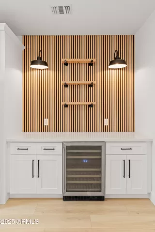 Photo #1: 6862392 Listing 