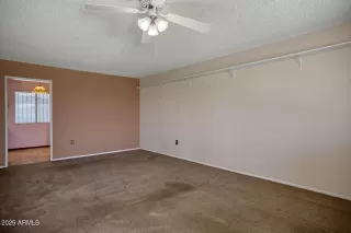 Photo #4: 6862433 Listing 