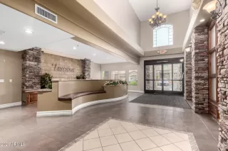 Photo #3: 6862681 Listing