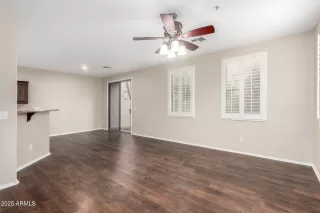 Photo #4: 6862808 Listing 