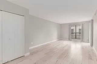 Photo #6: 6863148 Listing 