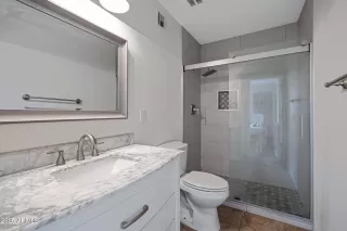 Photo #5: 6863280 Listing 