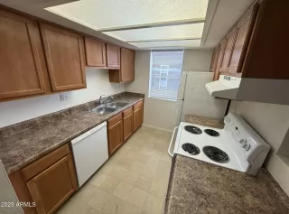 Photo #1: 6863397 Listing