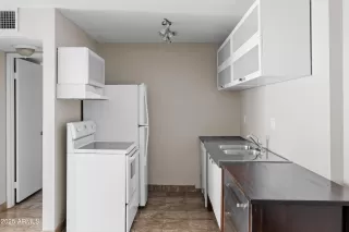 Primary Photo for MLS#: 6863570