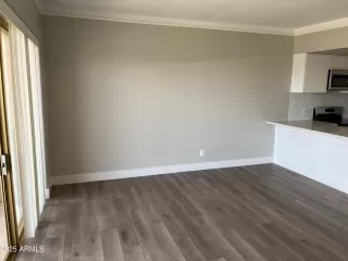 Photo #3: 6863579 Listing 