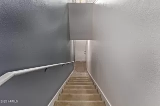 Photo #6: 6863660 Listing 