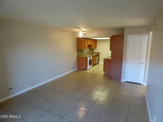 Photo #2: 6863696 Listing