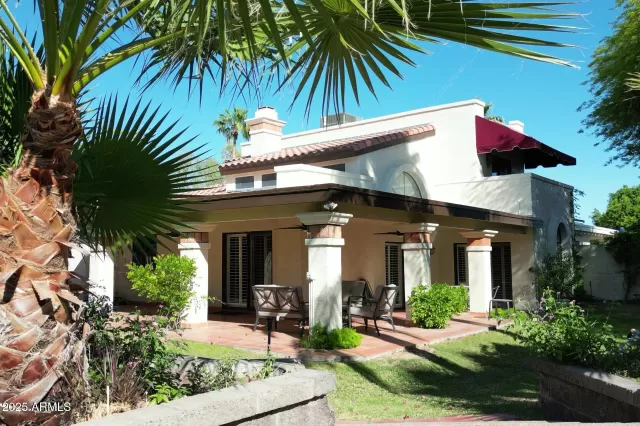 MLS: 6863762 Condo For Sale