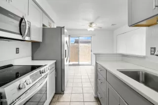 Photo #4: 6864079 Listing 