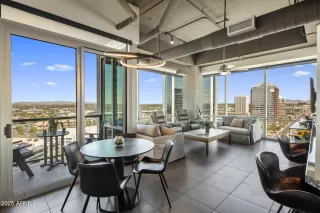 Photo #1: 6864270 Listing