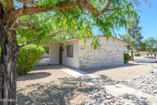 Photo #2: 6864408 Listing