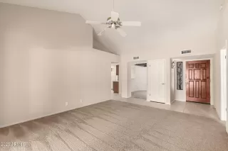 Photo #6: 6864524 Listing 