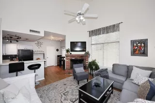 Photo #3: 6864648 Listing 