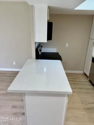 Photo #1: 6864649 Listing