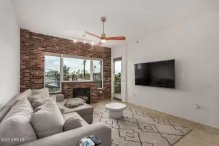 Photo #2: 6864670 Listing 