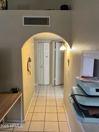 Photo #5: 6864775 Listing 