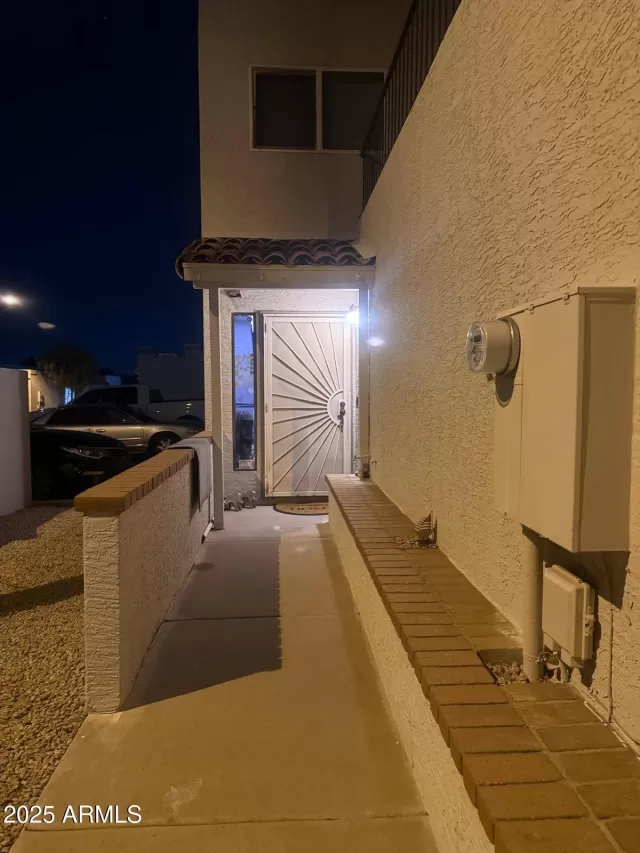 MLS: 6865035 Condo For Sale