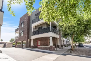 Photo #1: 6865160 Listing 