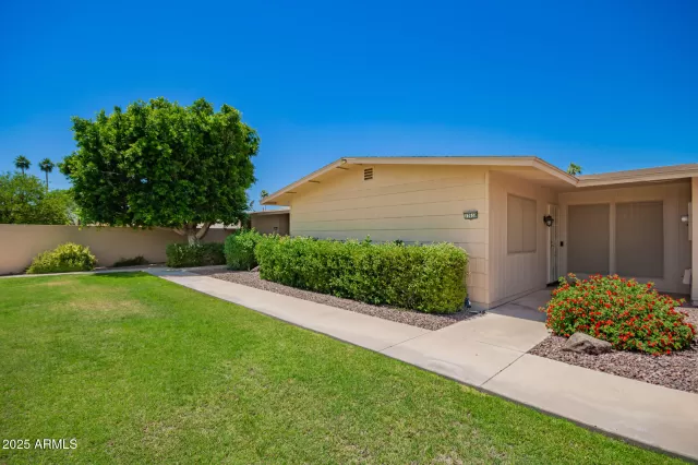 MLS: 6865169 Condo For Sale