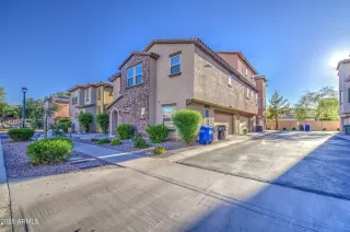 Photo #6: 6865193 Listing