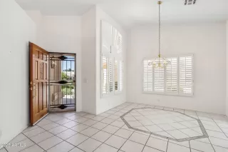 Photo #5: 6865225 Listing