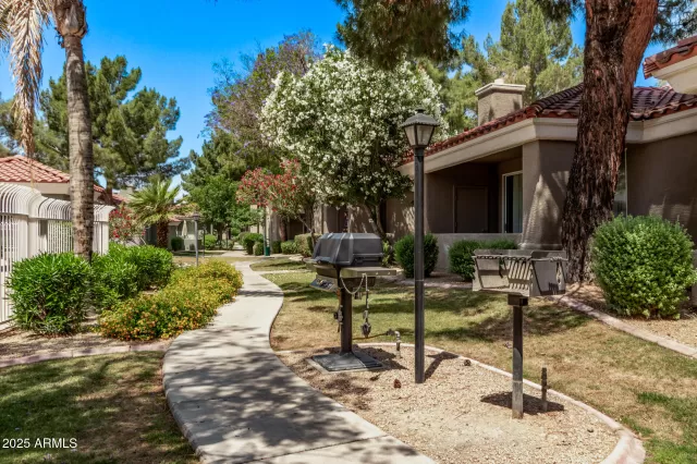 MLS: 6865369 Condo For Sale