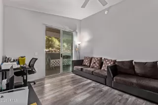 Photo #4: 6865369 Listing 