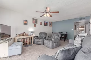 Photo #4: 6865486 Listing