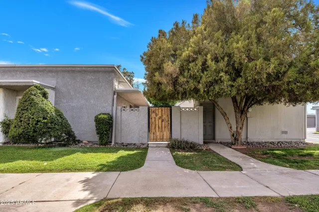 MLS: 6865541 Condo For Sale