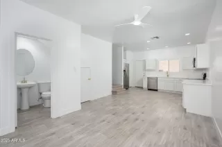 Photo #3: 6865921 Listing 