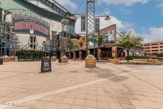 Photo #4: 6866042 Listing 