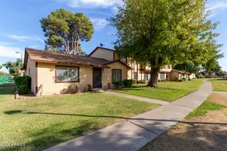 Photo #1: 6866286 Listing 