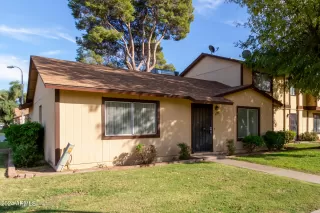 Photo #2: 6866286 Listing 