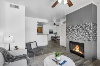 Photo #3: 6866488 Listing 