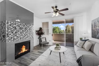 Photo #4: 6866488 Listing 