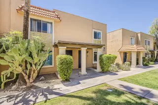 Photo #2: 6866544 Listing 