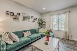 Photo #6: 6866544 Listing 