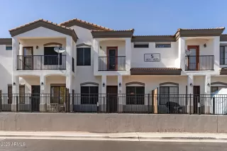 Photo #2: 6866579 Listing 