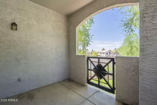 Photo #6: 6866818 Listing 