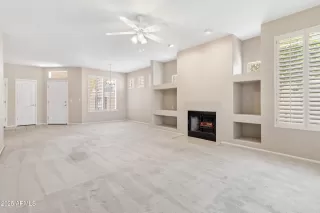 Photo #3: 6866824 Listing